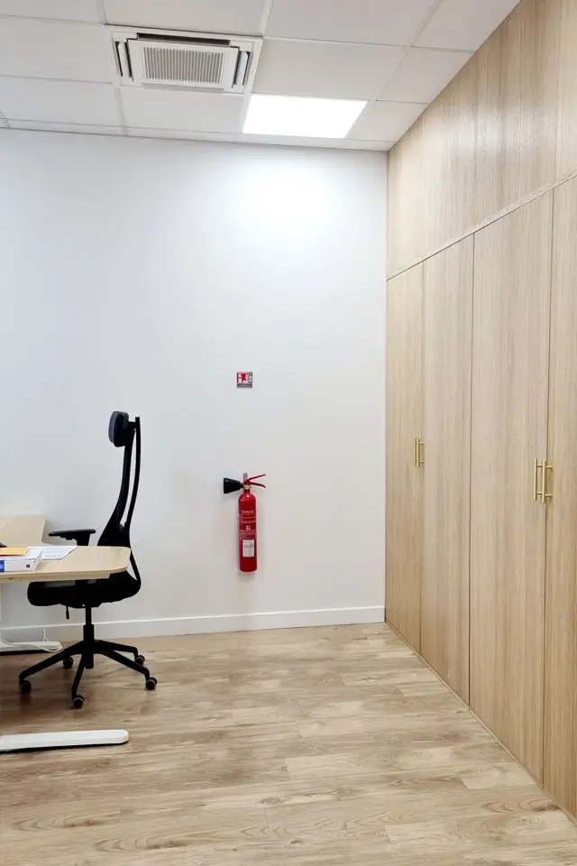 Carves : Réaménagement Bureaux & Agencement Open Space Montrouge - Agence Space Planning Paris — vue 6