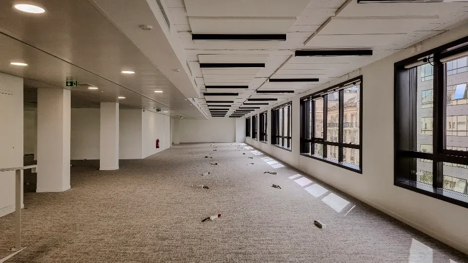 Aménagement Espaces Commerciaux & Bureaux Gravity Île-de-France | Agence Design+Build Paris — vue 7
