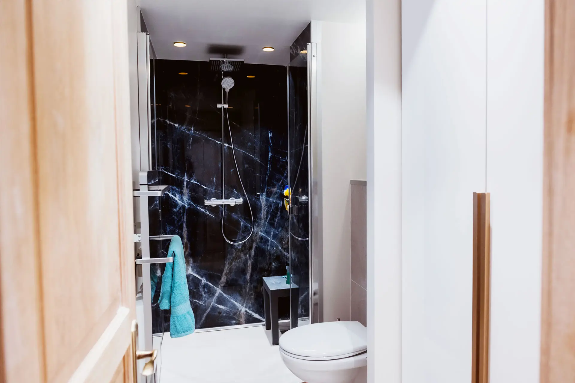 Rénovation Appartement T2 Rue de Grenelle Paris 7 | Agence d'Architecture Intérieure Xiléades — vue 3