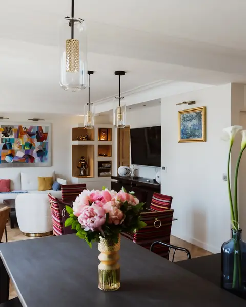 Rénovation Appartement T2 Rue de Grenelle Paris 7 | Agence d'Architecture Intérieure Xiléades — Appartement par Xiléades