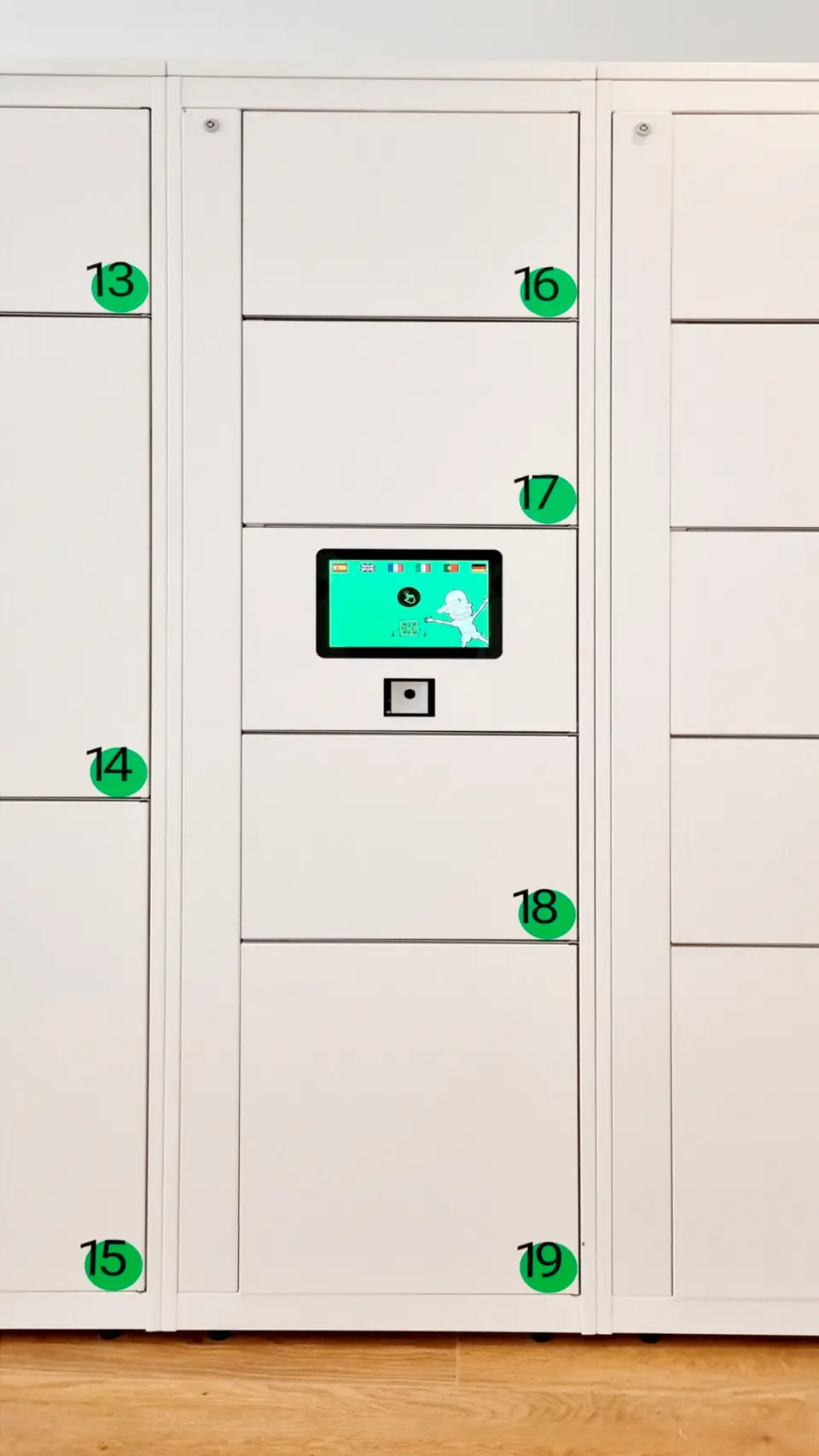 Consigne à Bagages Lock & Enjoy Châtelet Paris : Agencement & Aménagement par Xiléades, Agence Design+Build — vue 4